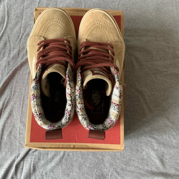 Turtle dove high top vans (sold out) - Picture 5 of 5